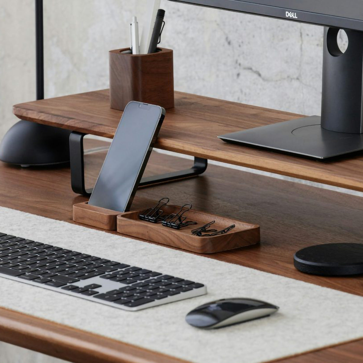 Model 304 - Desk Shelf (42"x9")